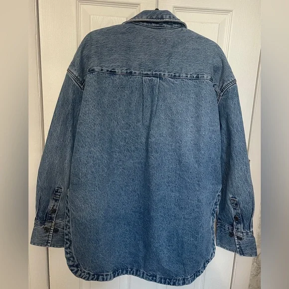 KBB KAHLANA Target Samira Medium Wash Button Down Denim Shirt Oversized M NWT - Picture 12 of 13
